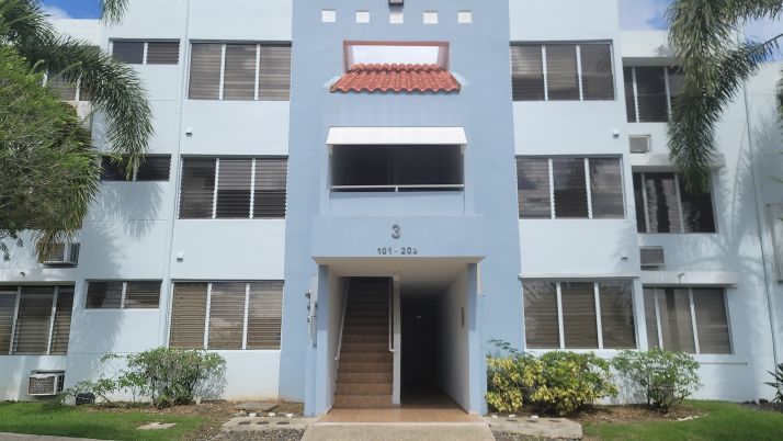 Apt 3-102 Camino De La Reina, Trujillo Alto, PR 00976