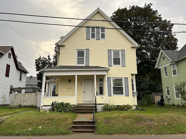 49 Howard St, Holyoke, MA 01040