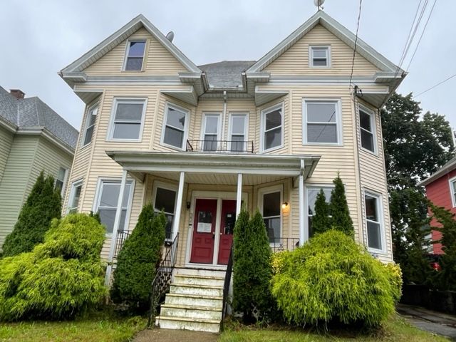 22-24 Alger Place, New London, CT 06320