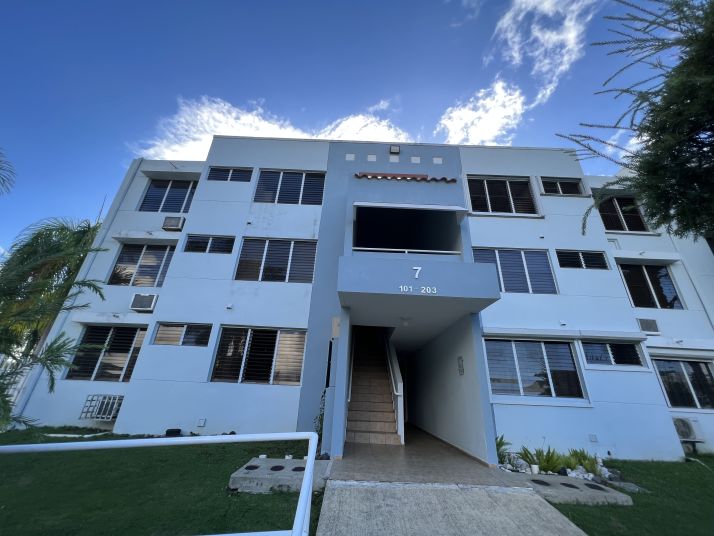 Apt 7-103 Cond Camino De La Reina, Trujillo Alto, PR 00976