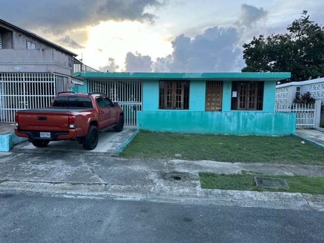 135 5 Street, Toa Alta, PR 00953