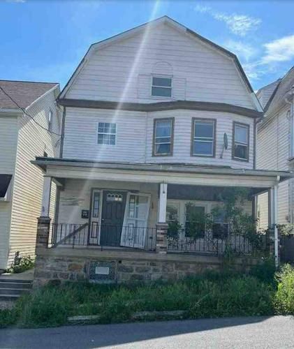 115 BELL AVE, Altoona, PA 16602