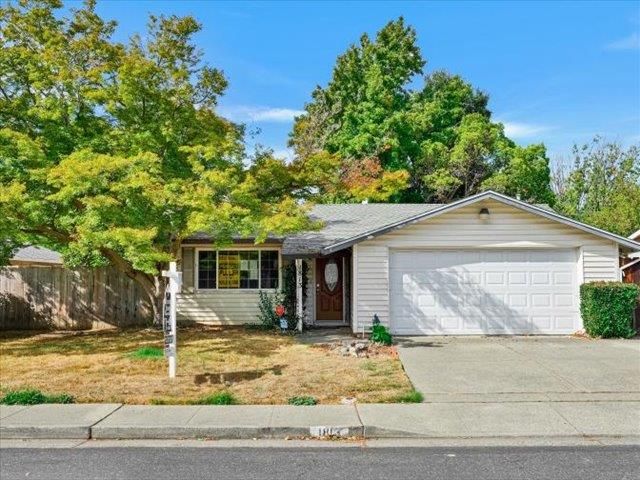 1813 Clay St, Fairfield, CA 94533