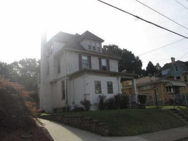 250 FREEPORT RD, New Kensington, PA 15068