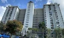 Apt 203 Cond Torres Del Parque Bayamon, PR 00960