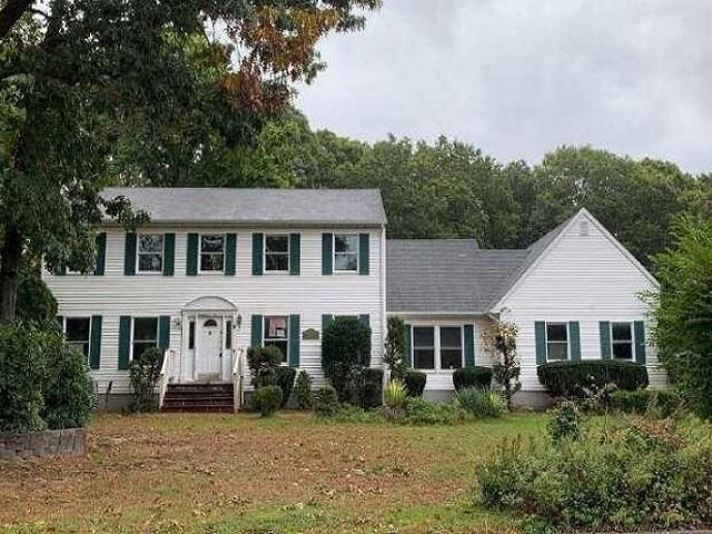 29 WESTCHESTER DR, Rocky Point, NY 11778