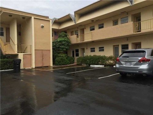 851 NE 14 Avenue # 416, Hallandale, FL 33009