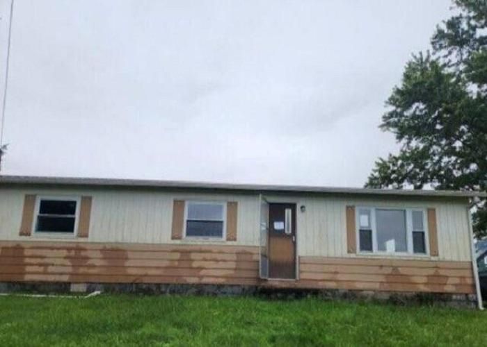 1585 TALLMANSVILLE RD, Buckhannon, WV 26201