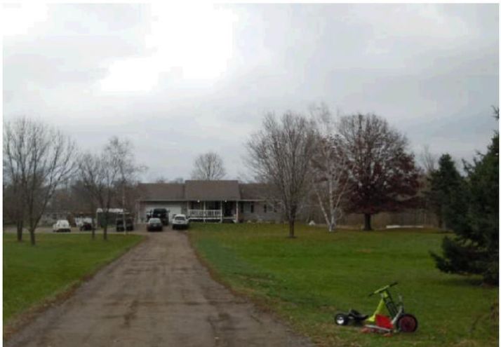 36465 ORIOLE AVE, Lindstrom, MN 55045