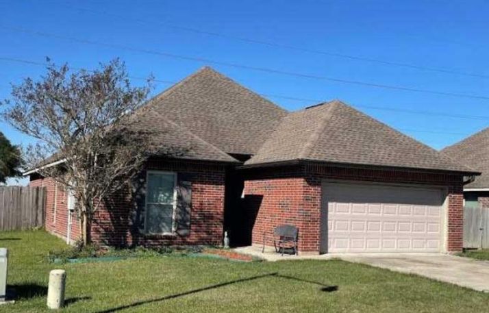 609 PEAK RUN, Youngsville, LA 70592