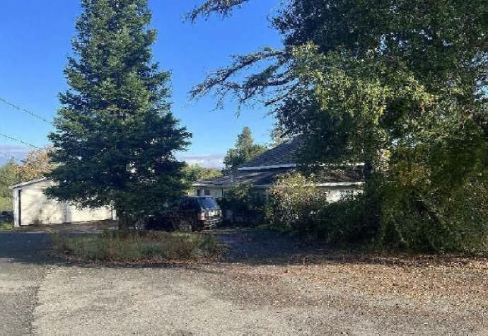 7357 COVEY RD, Forestville, CA 95436