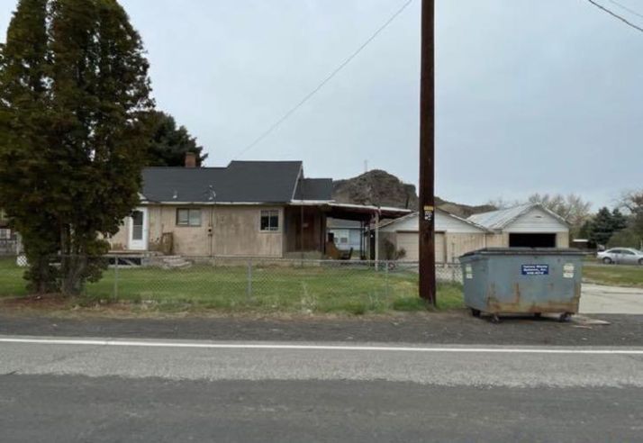 5807 COWICHE CANYON RD, Yakima, WA 98908