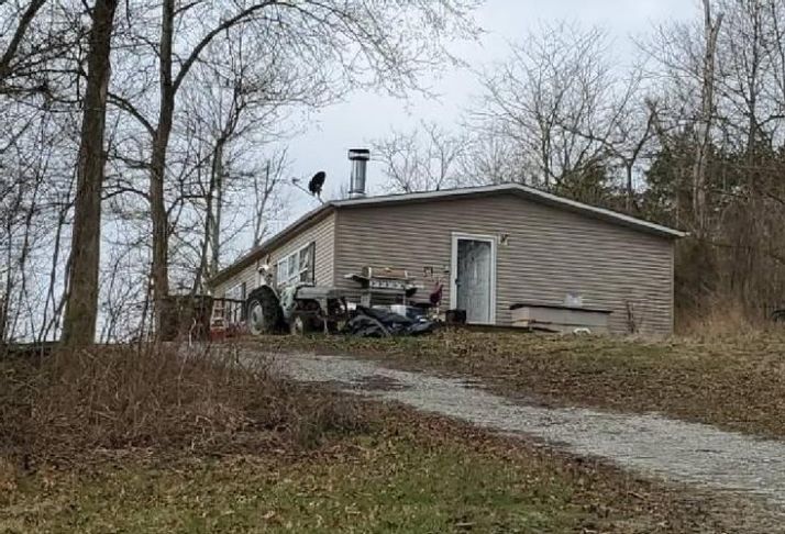 8357 MOUNT ZION RD, Felicity, OH 45120