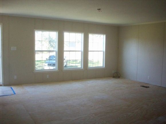 295 Moritz Rd, Meyersville, TX 77974